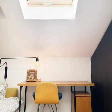 Apartament For 3 Near The Vistula Boulevard, Old Cracow